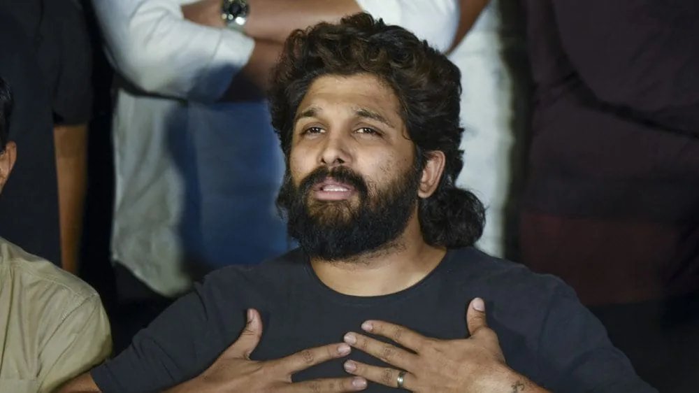 1735042797_Allu-Arjun.jpg